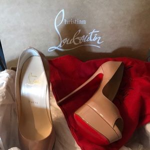 Christian Louboutin Lady Peep 150